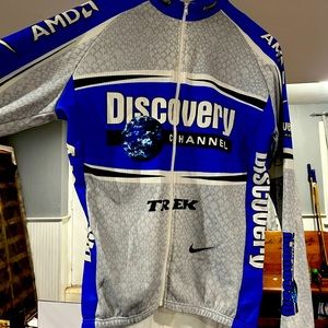 Cycling jacket